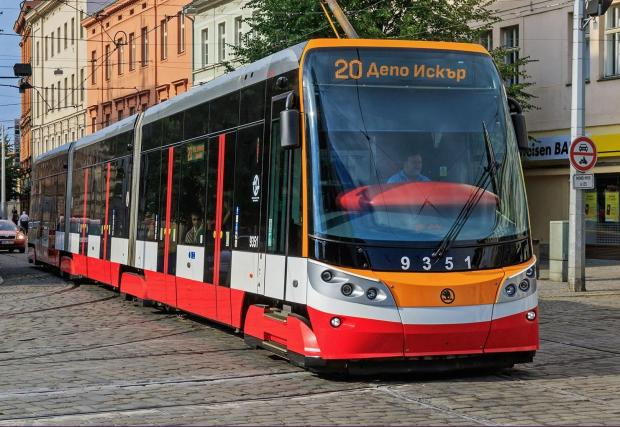 Задава се мащабно обновяване на подвижния състав на градския транспорт в София