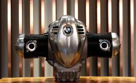 Това е новият 1800-кубиков боксер на BMW. Генерира 91 к.с., 158 Нм и се казва... 'Big Boxer'
