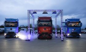 Премиера за България: Mercedes-Benz Actros L ProCabin