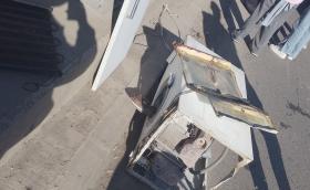 Абсурдистан: Пералня падна върху моторист на столичен булевард