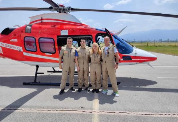 Търсят се пилоти за въздушните линейки у нас