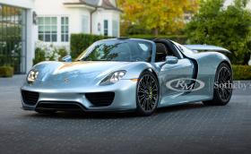 Това Porsche 918 Spyder не е Carrera GT, но пак си заслужава сумата от 2,4 млн. лв.