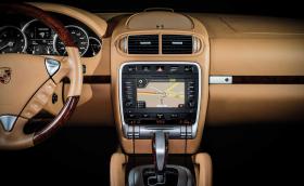 Имате 15-годишно Porsche, но искате модерна инфотейнмънт система? Марката има отговор