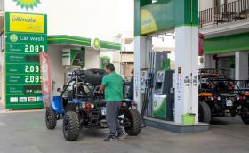 И в Гърция дават помощ за закупуване на гориво