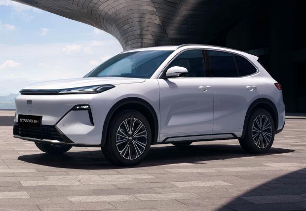 Geely Starray EM-i дебютира в България като един от най-евтините plug-in хибридни модели