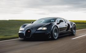 Това Bugatti Veyron Super Sport е истинско бижу, но струва 3 мнл. евро