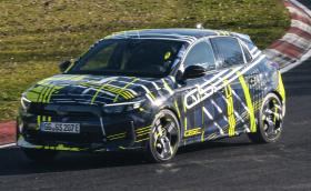 Тестват здраво новия Opel Corsa GSE на Нюрбургринг