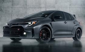 Toyota GR Corolla идва с 3 цилиндъра, 300 коня и двойно предаване