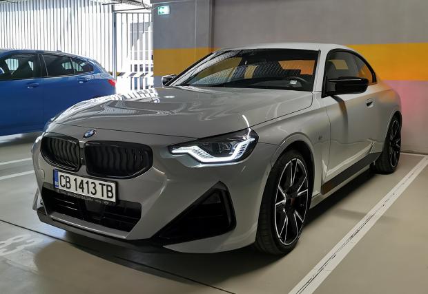 Карахме новото BMW M240i xDrive, което е мощно колкото M5 E39