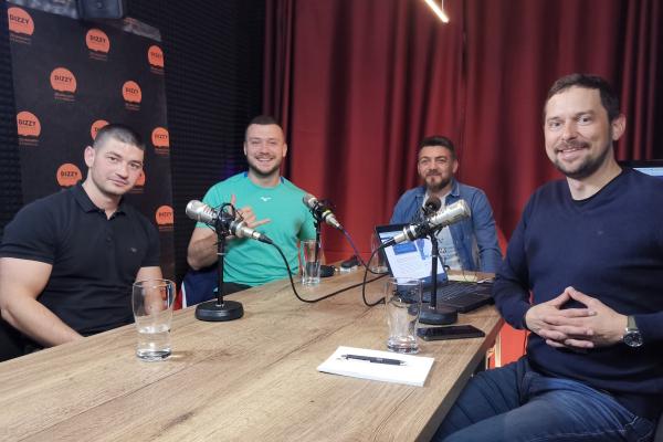 Нов DIZZYCAST, епизод 3! Ванката разговаря с Дани Беров, Дзами и Милен, а темите са фолирането и детйлното почистване на автомобили