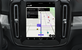 Waze вече и на борда на автомобилите Volvo