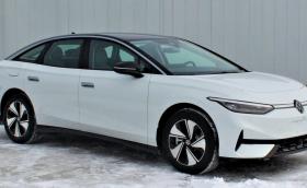 Изтекоха снимки на новия чисто електрически VW Passat