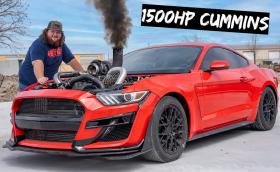 Този откачен Mustang има 6,1-литров дизел с 1500 к.с.