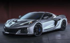 Chevrolet Corvette ZR1X е хибриден хиперавтомобил без компромиси
