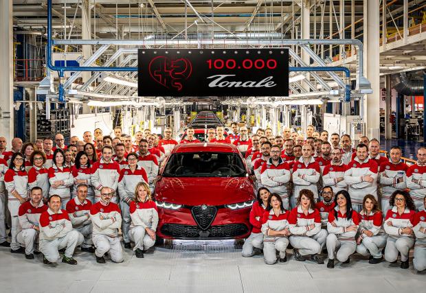 100 000 бройки от Alfa Romeo Tonale