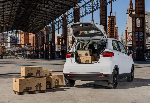 Китайци направиха лекотоварен електрически автомобил за градски доставки