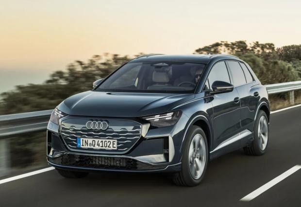 Audi обнови Q4 и му даде физически бутони