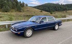 Авто пазар: Този Jaguar XJ8 Long 4.0 V8 е незавършен проект с цена 8000 лева