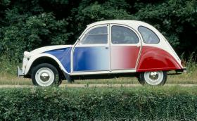 Citroen вади този легендарен 2 CV преди точно 40 години