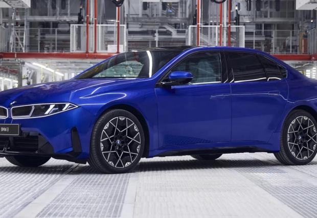 BMW отваря поръчките за новия i3 по-рано заради силен интерес