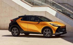 Дебют за новата Toyota C-HR с плъг-ин версия и 223 к.с.