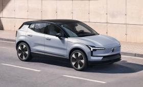 Volvo EX30 е едновременно най-малкият и най-бързият автомобил на марката