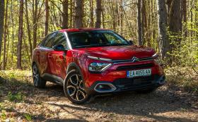 ВИДЕО: Карахме Citroen e-C4