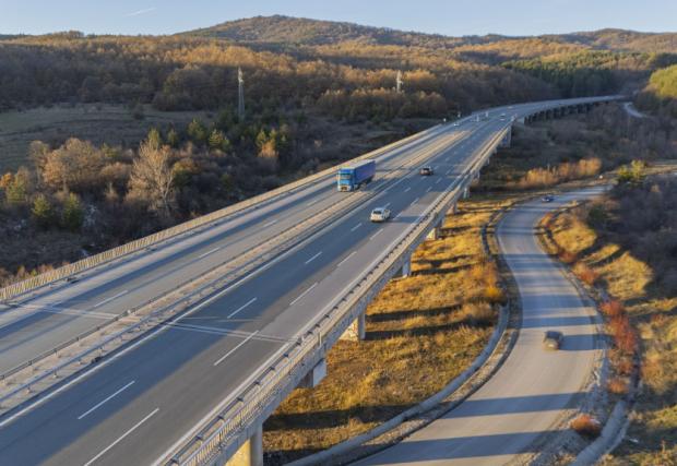 Започва нова серия ремонти по магистрала 'Струма'