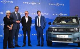 Stellantis предлага на свои служители в Италия да се преместят в Сърбия