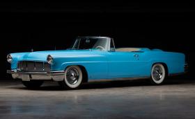 Единственият 1956 Continental Mark II Convertible се продавa