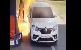 Да запалиш цигара, докато зареждаш на бензиностанция (Видео)