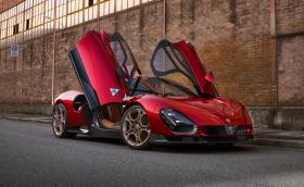 Alfa Romeo 33 Stradale e страхотна и струва 1,7 млн. евро