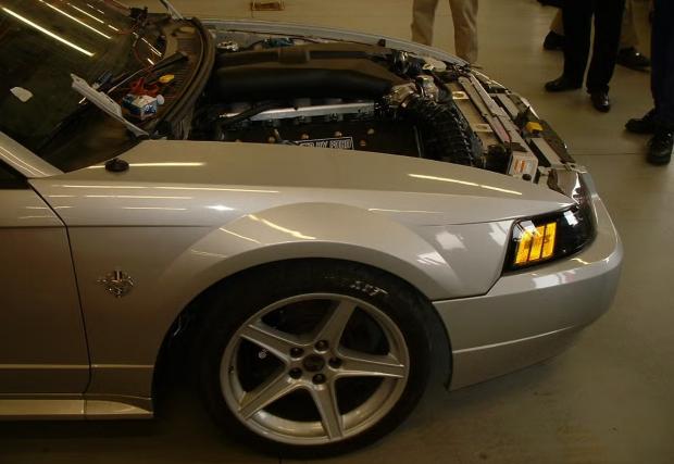 Ford съживи таен Mustang V10 след 24 години