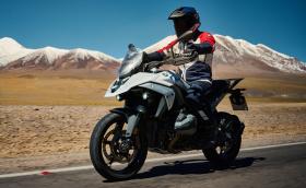 Новото BMW R 1300 GS дойде със 145 коня и 12 кг по-малко