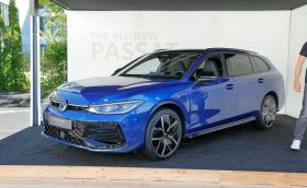 Новият VW Passat изглежда още по-добре с пакет R-Line