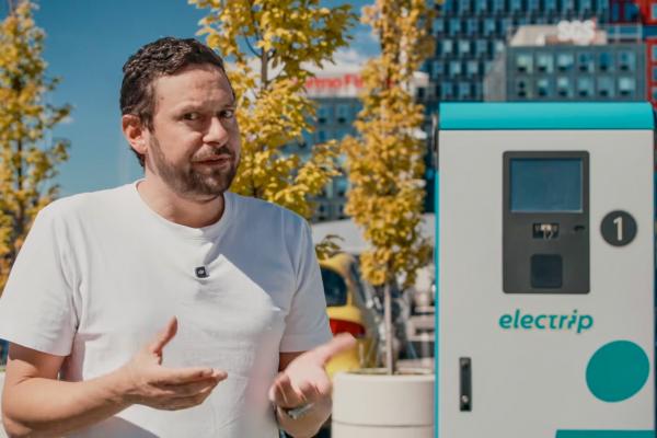 ВИДЕО: Electrip или как може да се пътува из Европа на ток