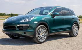 Това е най-скъпият Cayenne с ръчна скоростна кутия. Бихте ли дали толкова пари за него?