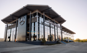 Mercedes-Benz откри изцяло обновен шоурум във Варна