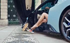 ВИДЕО: Когато караш новото Maserati GranTurismo, но харесваш и Fiat Topolino