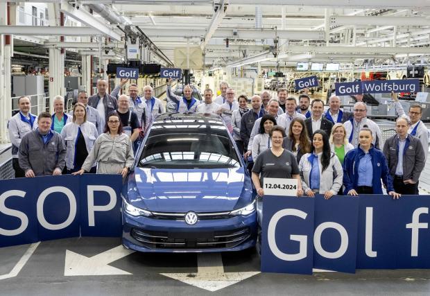 VW паузира производството на Golf поради нова криза с чипове