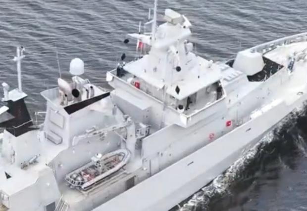 'Храбри' направи първо плаване - започнаха изпитания във Варненското езеро