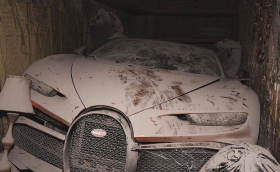 Забравени в плевнята: Bugatti Chiron и компания. Галерия
