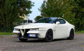За щастие има само една бройка от тази Alfa Romeo