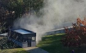 Автомобил се запали в подземен паркинг на метрото в София