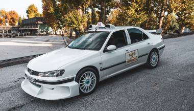 Две момчета от Пловдив създадоха копие на Peugeot 406 от TAXI 3