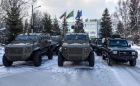 Български бронирани автомобили и чешки самолети получи армията ни (Видео)