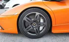 Знаехте ли, че Lambo Murcielago ползва мигачи от Ford Focus?