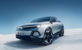 Това е първият електрически Opel с двойно предаване