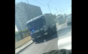 Вижте камионите, които докараха еврото в България (Видео)