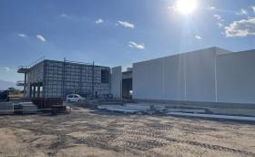 В Пловдив откриват завод на доставчик на Tesla